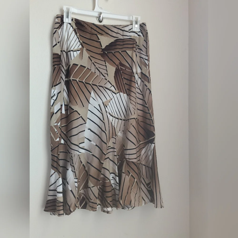 East 5th Skirt Women 8 Brown & White Leaf Pattern A-Line Bohemian Versatile VTG